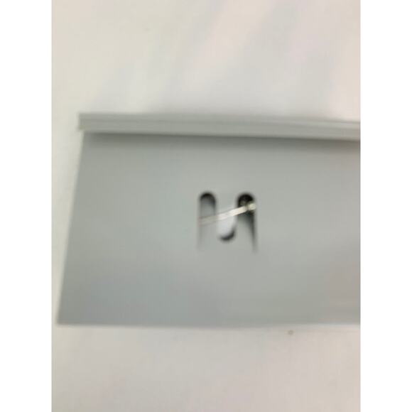 Vintage 1999 Bellissima Choice Silvertone Pin Brooch "1999-2000" 2.5"l x 1.5"h - Picture 8 of 9